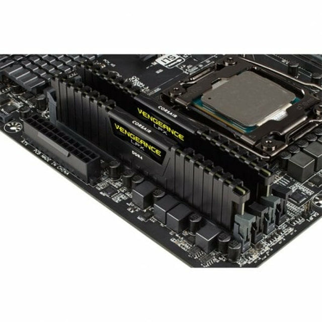 Mémoire RAM Corsair Vengeance LPX CL16 CL18